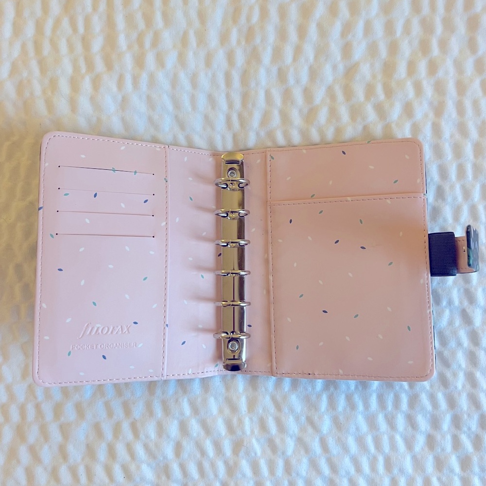 Filofax Garden Pocket Organizer in Dusk - Picture 2 of 4